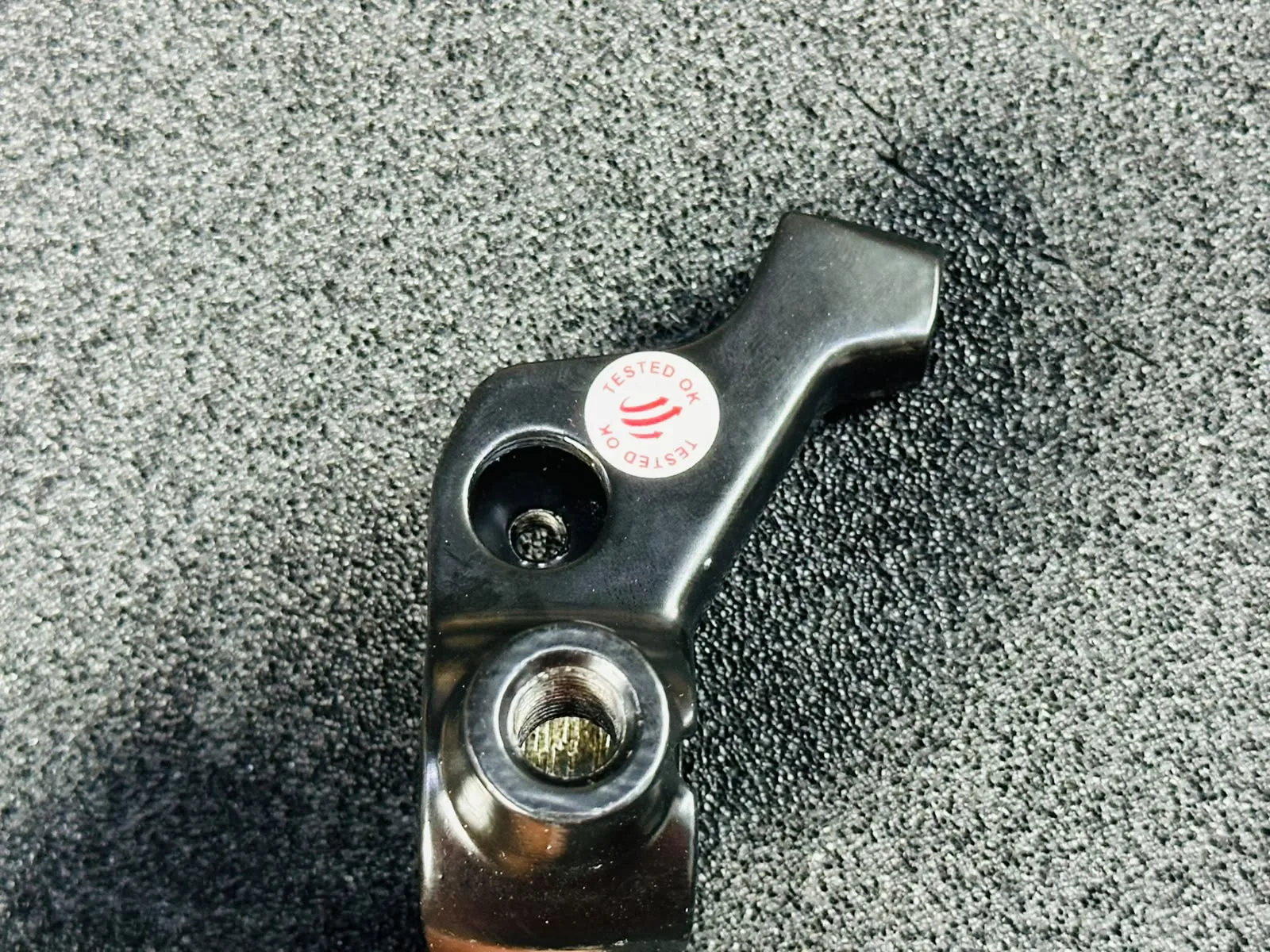 Clutch Yoke ( Ct 100 Es / Platina Es / Pulsar UG 3 150 / 180 )