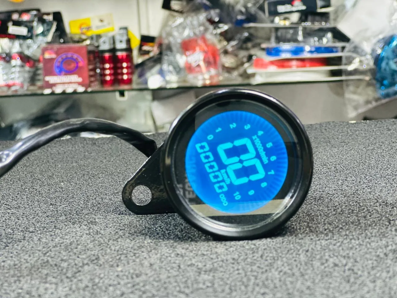 Modify Digital Speed / RPM / Fuel Level Meter