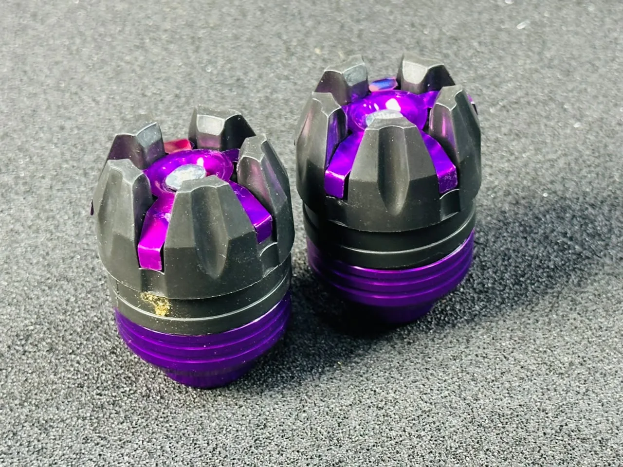 Axle Bobbin - Normal - View 5