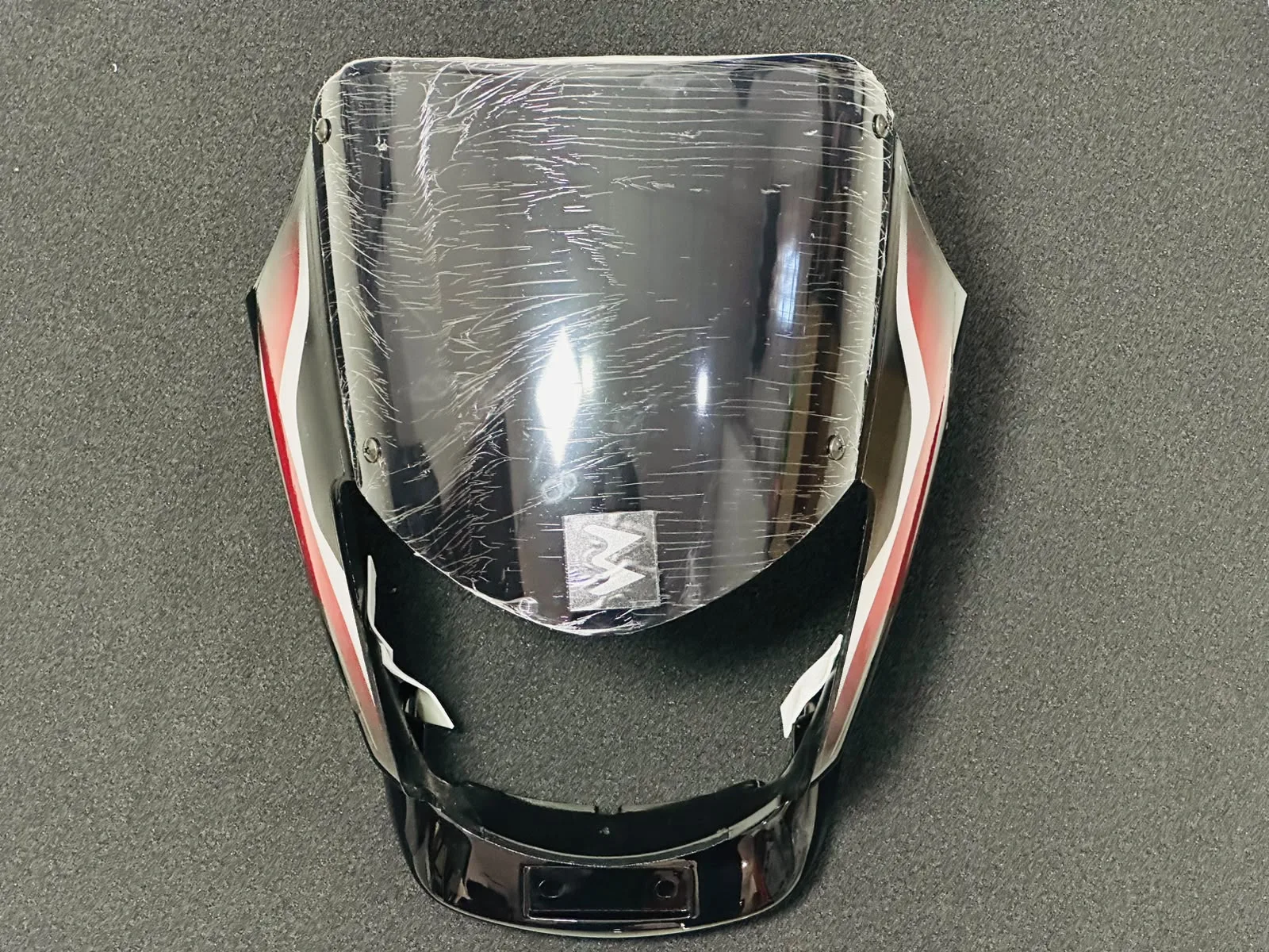 Head Light Cowling ( Platina 100 Old Model )